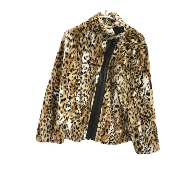 Pamela McCoy Jackets & Blazers - Pamela McCoy Leopard Faux Fur Festival Jacket M